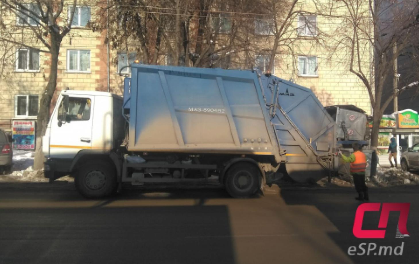 Вывоз мусора в Бельцах