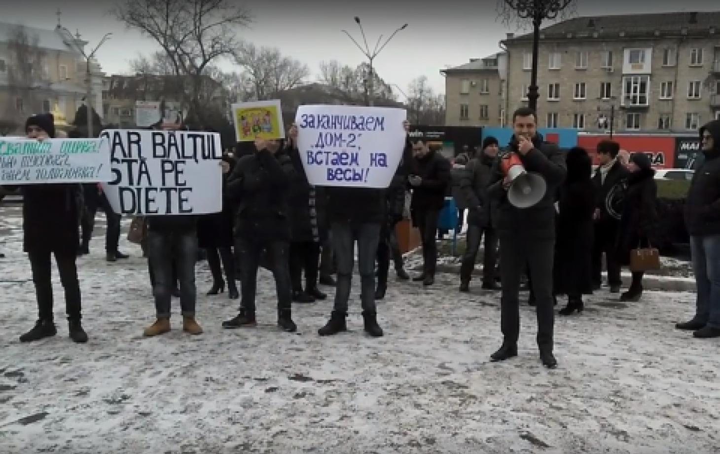 Видео дня: голодающим советникам предложили взвеситься | Page 3 | СП -  Новости Бельцы Молдова